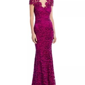 Eliza J Scalloped-Edge Lace Gown
